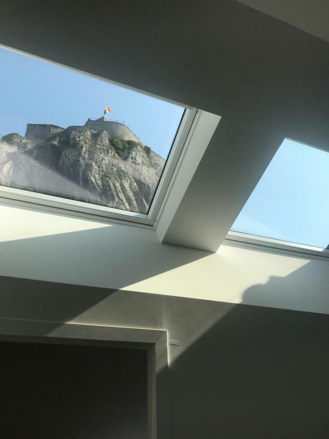 Appartement Le saxo cuivré à Dinant Extérieur photo