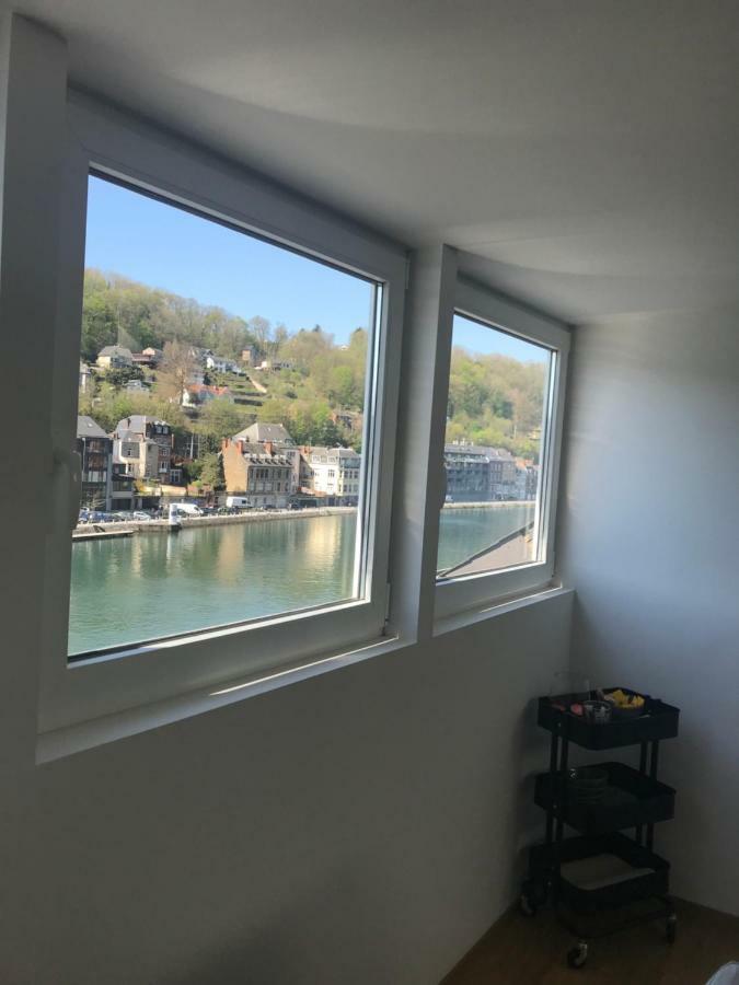 Appartement Le saxo cuivré à Dinant Extérieur photo
